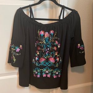 Black and floral L INC blouse